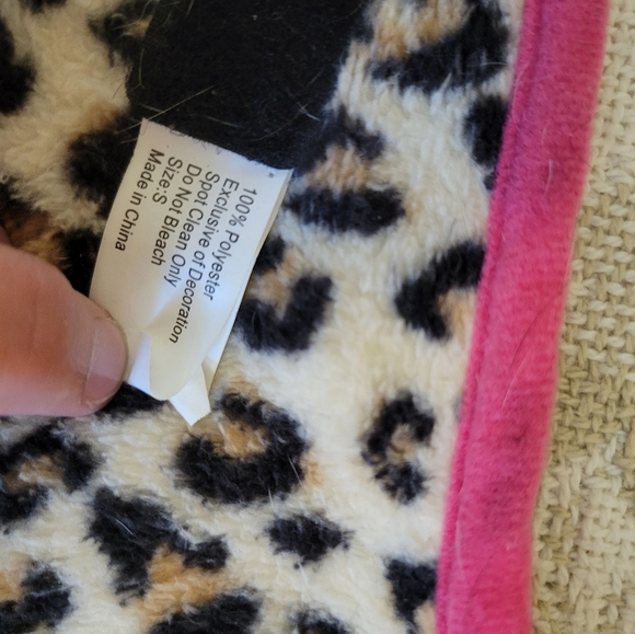 4/$15 SALE Dog Sequin Heart Leopard Jacket Sweater Velco Adjustable Medium Small - Picture 10 of 10